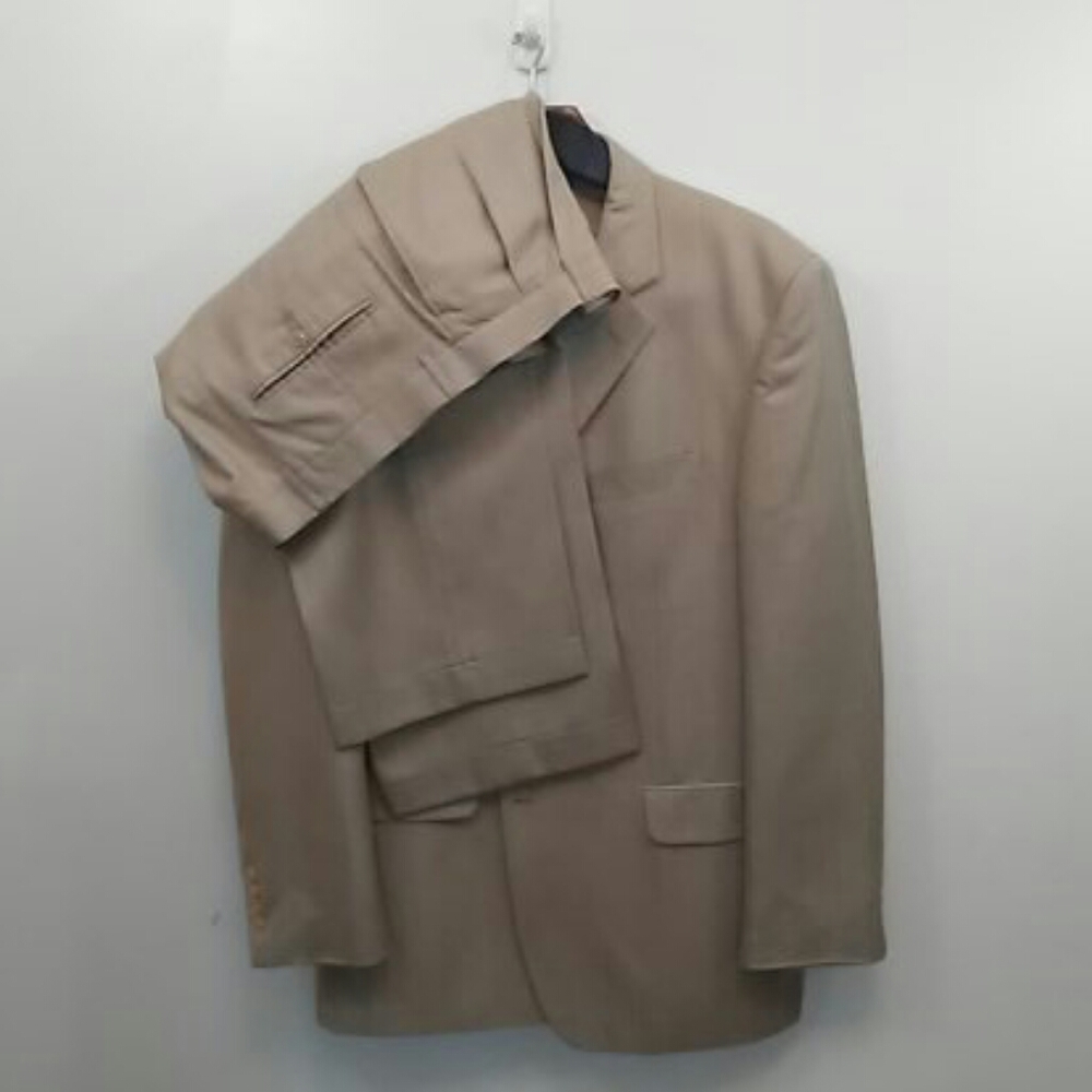 Jones NY Tan Wool + Silk Spring/Summer Suit 44R